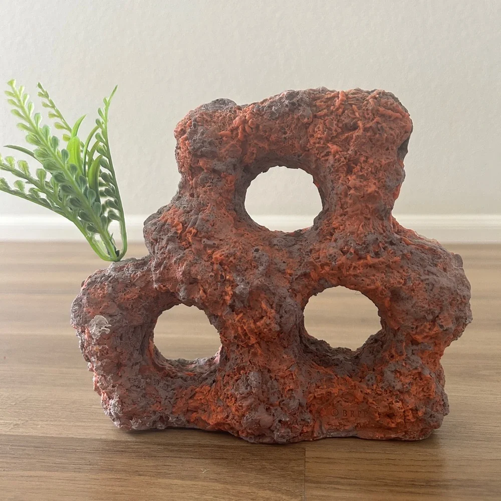 Volcanic Rock Aquarium Decoration with Faux Plants – Natural Lava Style- Used